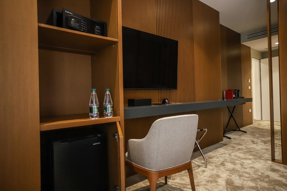 TV and multimedia, minibar