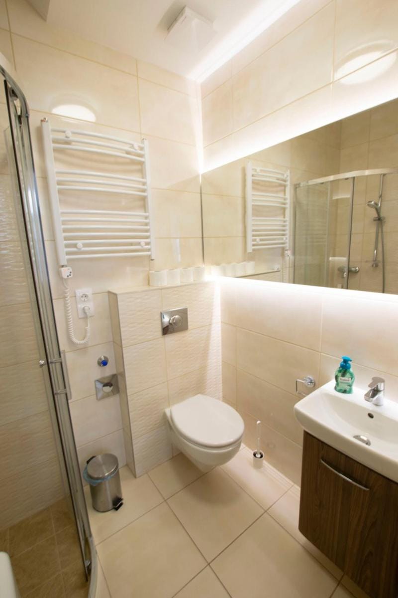 Shower, Bathroom