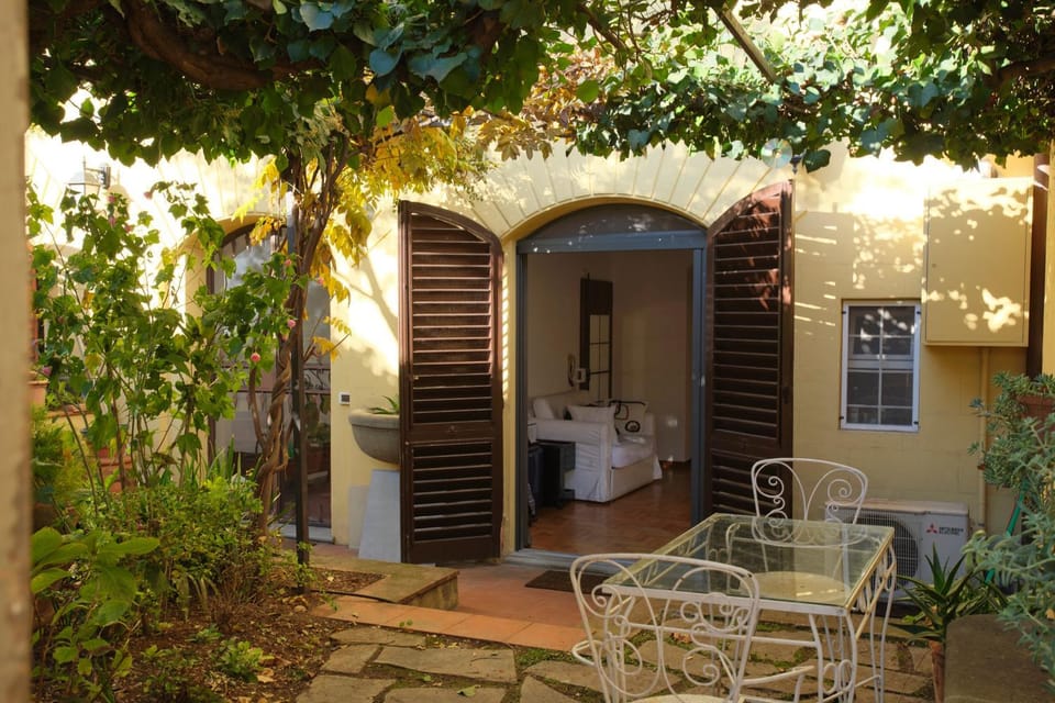 Patio, Garden