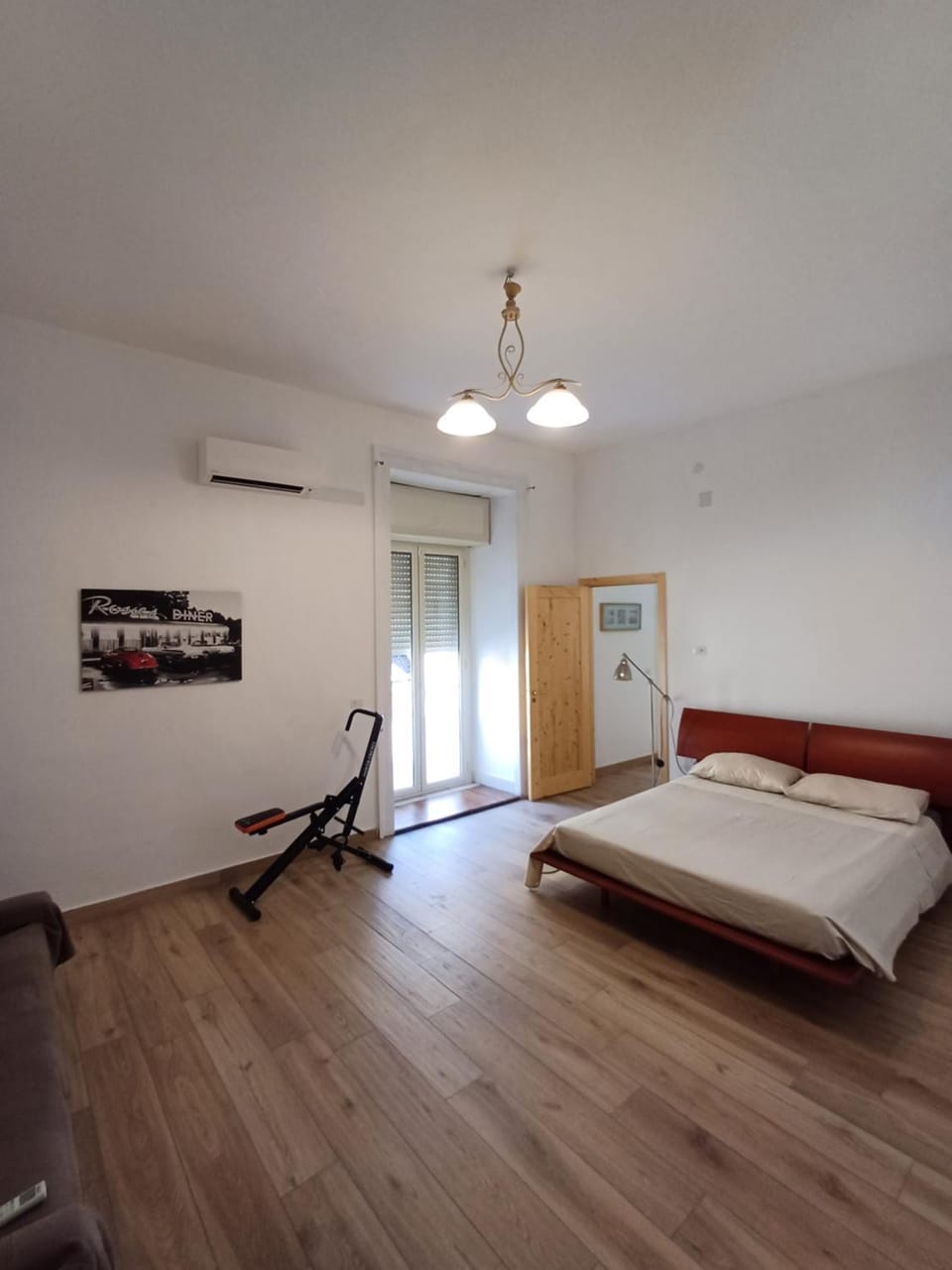 Bed, Balcony/Terrace, Bedroom, wardrobe, air conditioner