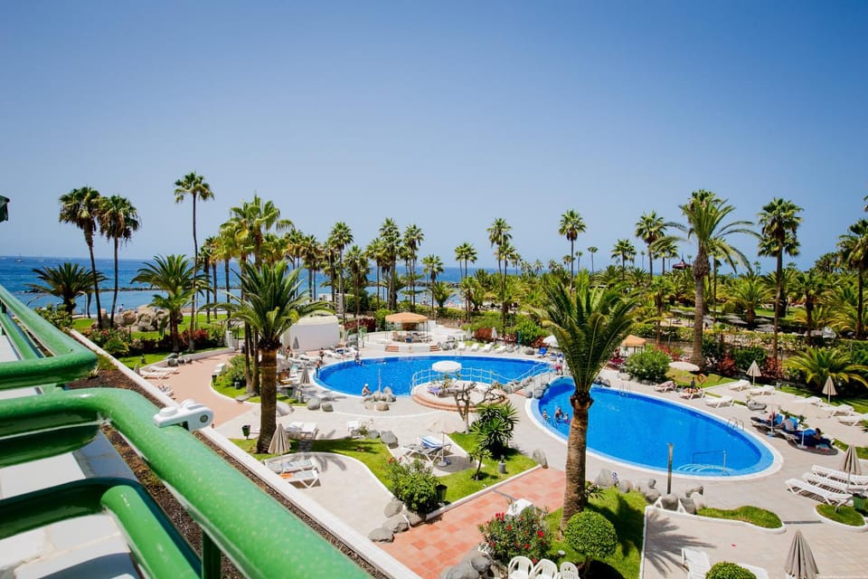 Day, Natural landscape, Pool view, Sea view, Swimming pool