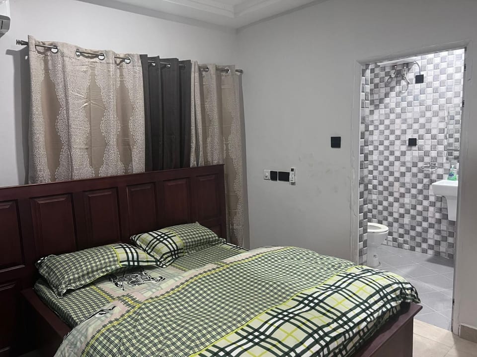 Bathroom, Bedroom