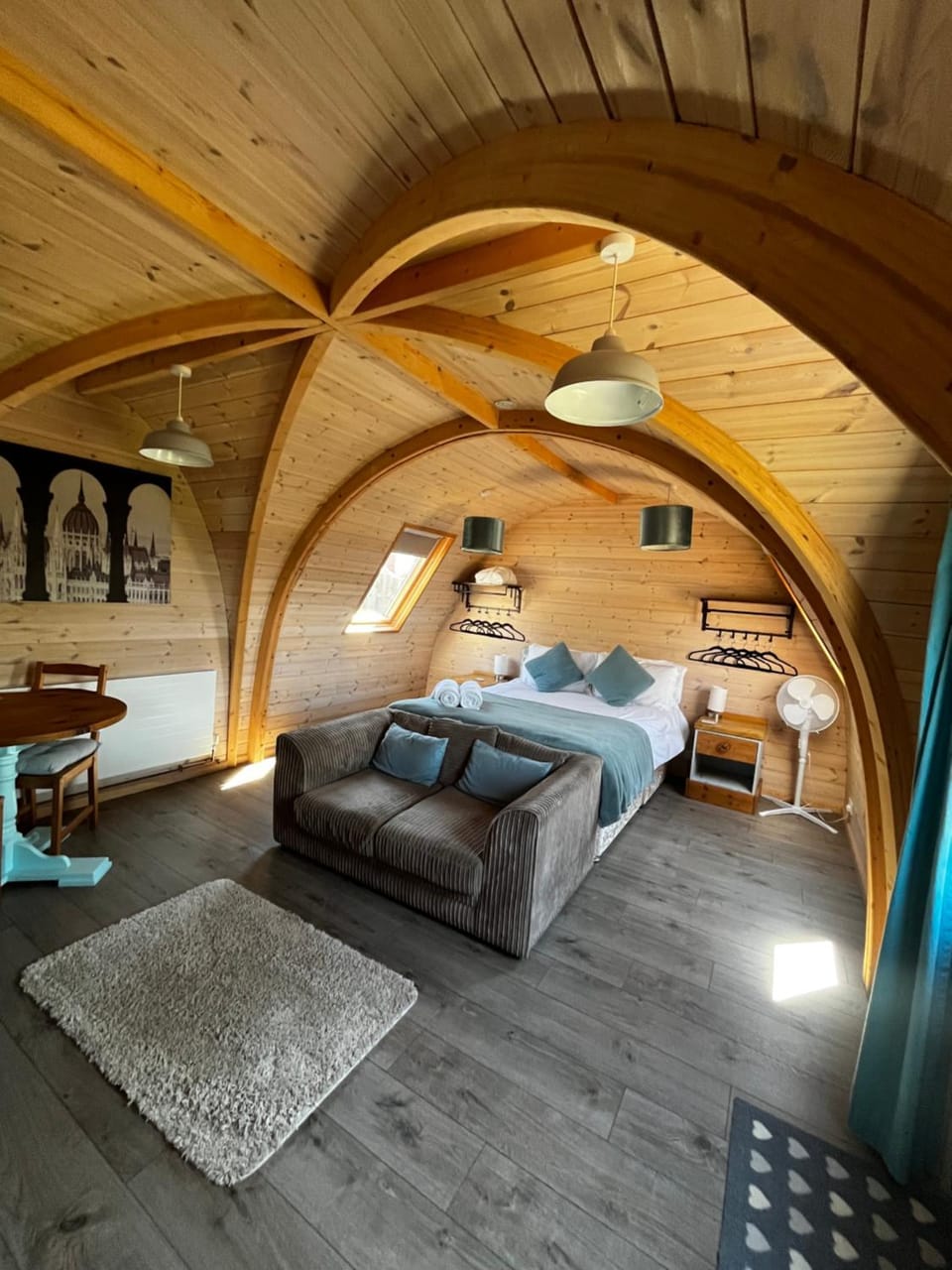 Property building, Bed, Living room, Dining area, Bedroom