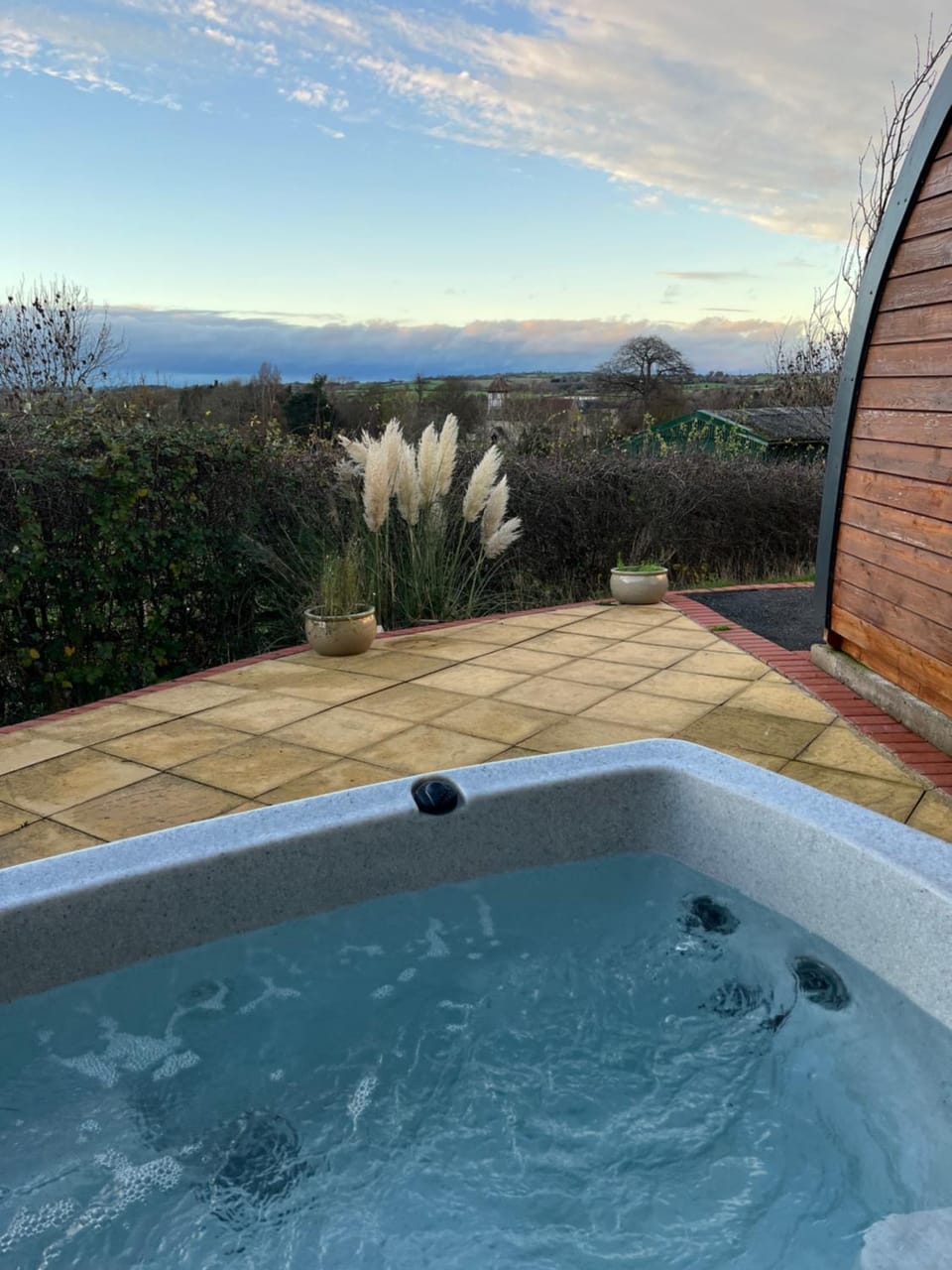 Natural landscape, Hot Tub, Mountain view, Pool view