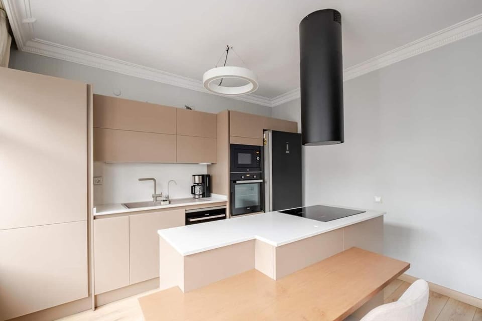 Coffee/tea facilities, Kitchen or kitchenette, dishwasher, minibar, oven, pet friendly, stove, toaster