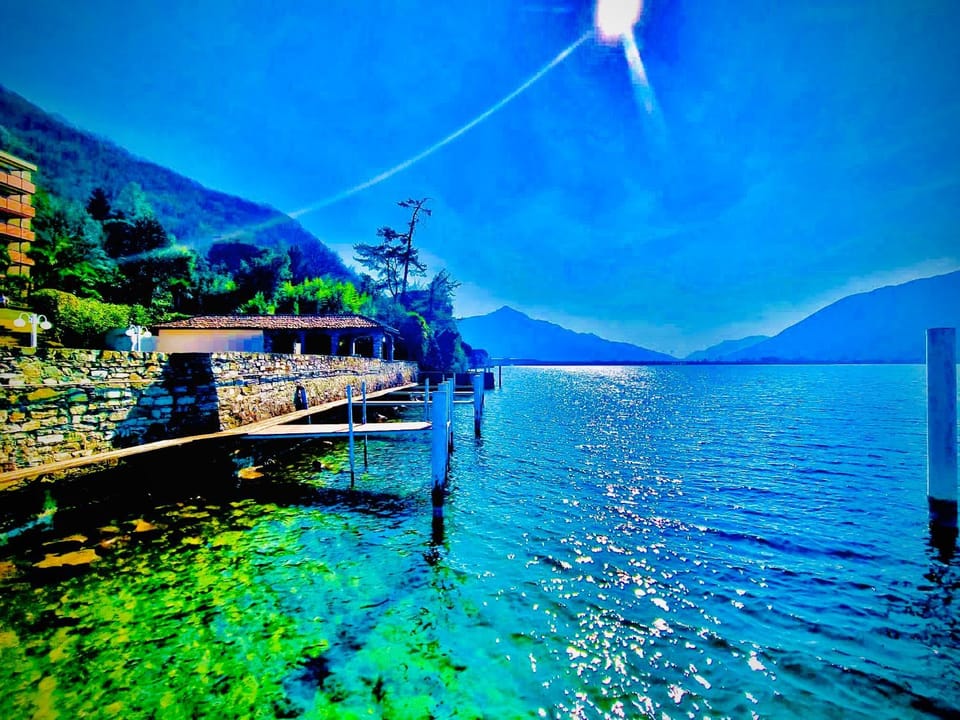 Schwimmbadferien am Luganersee Apartment in Lugano