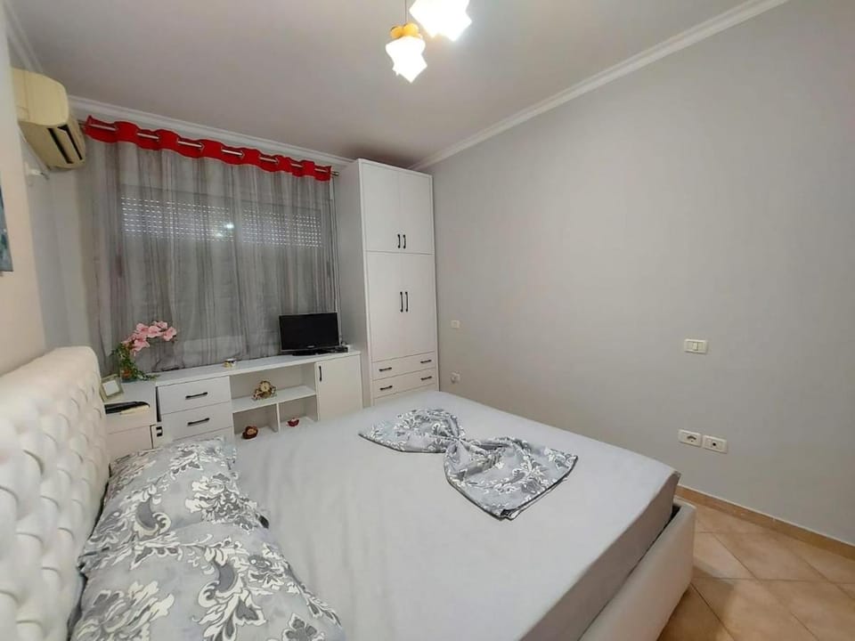 Cozy 1-Bedroom near the center of Tirana. Apartment in Tirana