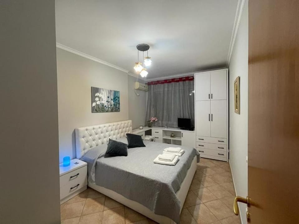Cozy 1-Bedroom near the center of Tirana. Apartment in Tirana