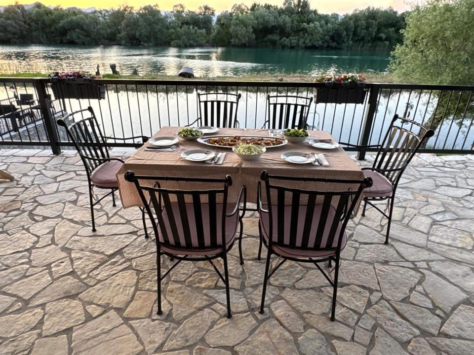 Day, Natural landscape, View (from property/room), Balcony/Terrace, River view