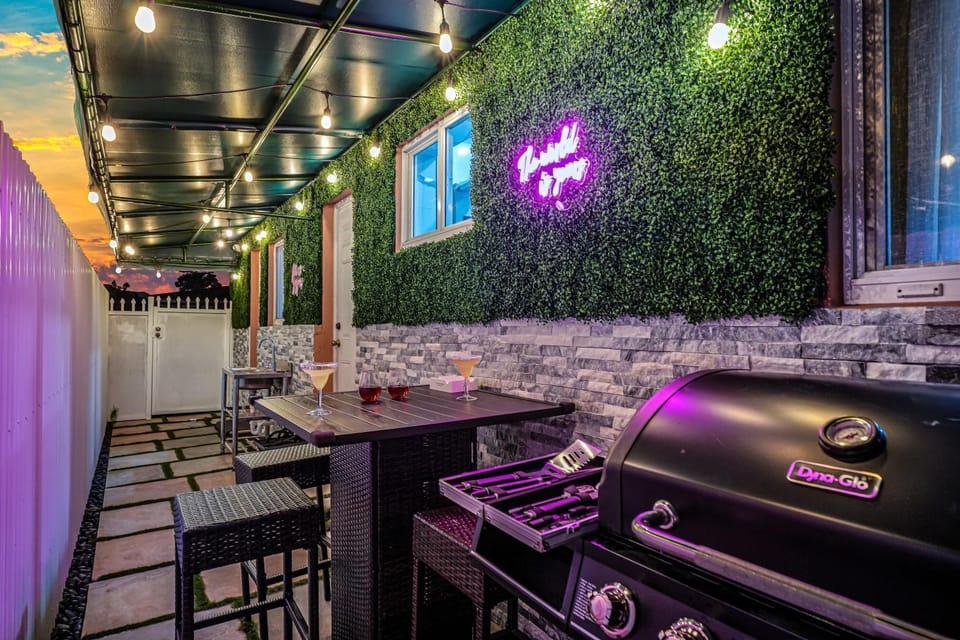 BBQ facilities, Balcony/Terrace