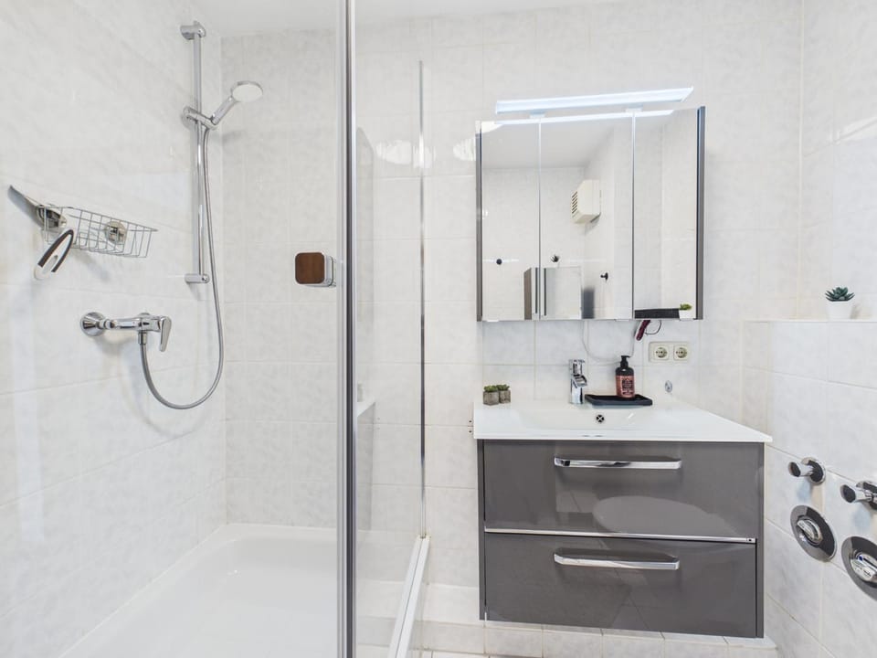Dreamhopp28 - Küche, bis zu 4 Personen Apartment in Magdeburg