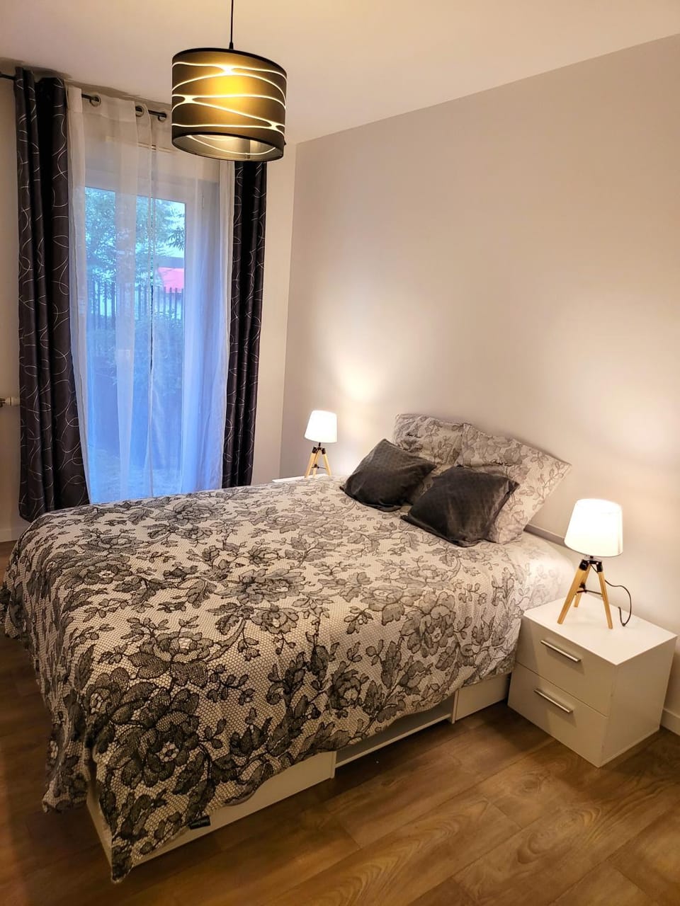 Bed, Bedroom