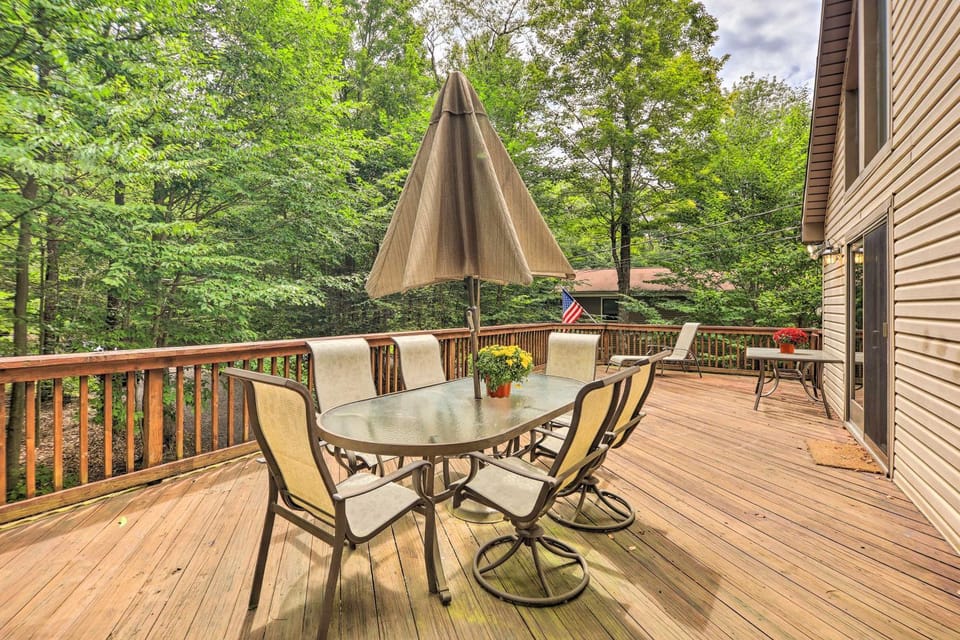 Fire Pit, Indoor Pool Access: Big Bass Lake Cabin Cabin in Pocono Mountains