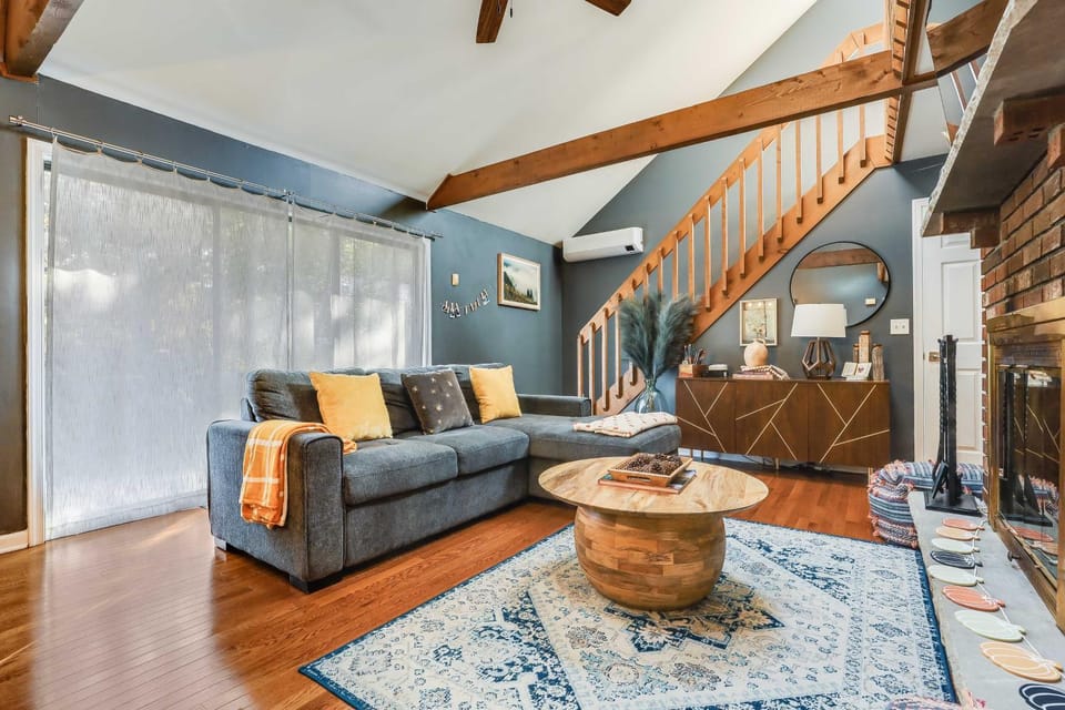 Hot Tub, Fire Pit & Barrel Sauna: Poconos Abode House in Tunkhannock Township