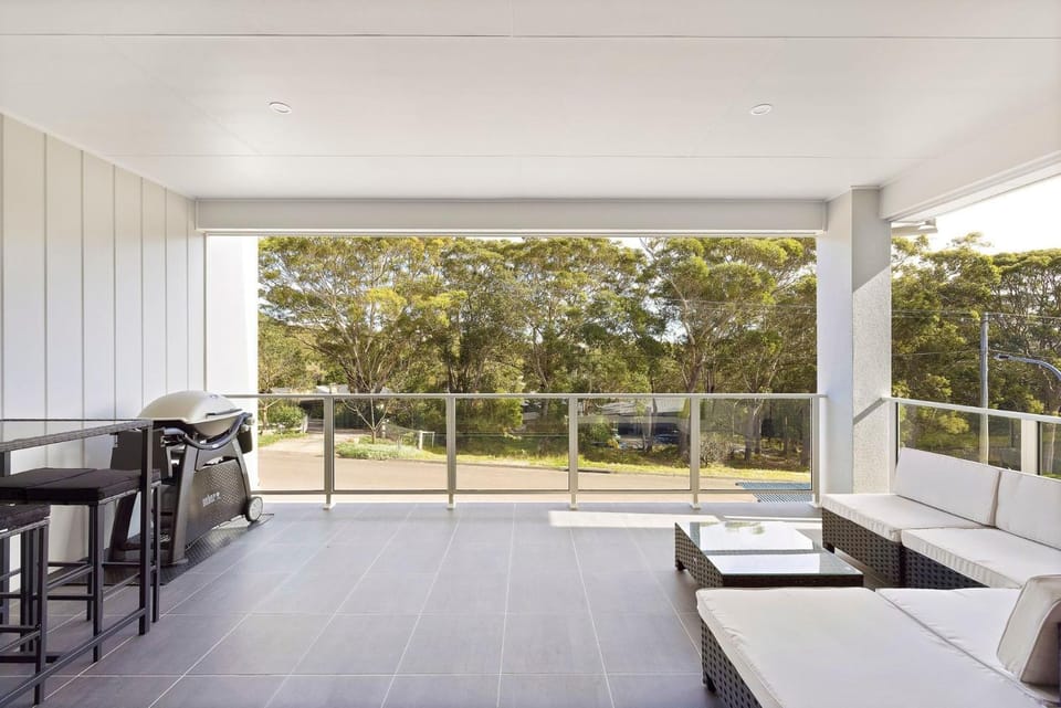 Comfort Luxury and Surrounded by Popular Beaches House in Boat Harbour