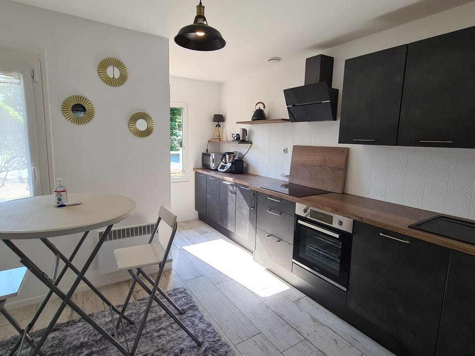Gîte tout confort avec jacuzzi, proche Loire et forêt d'Orléans, idéal pour séjours nature et détente - FR-1-590-253 House in Centre-Val de Loire