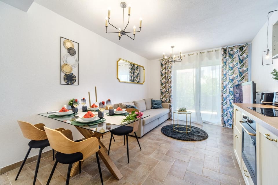 Balcony/Terrace, Living room, Other, Dining area