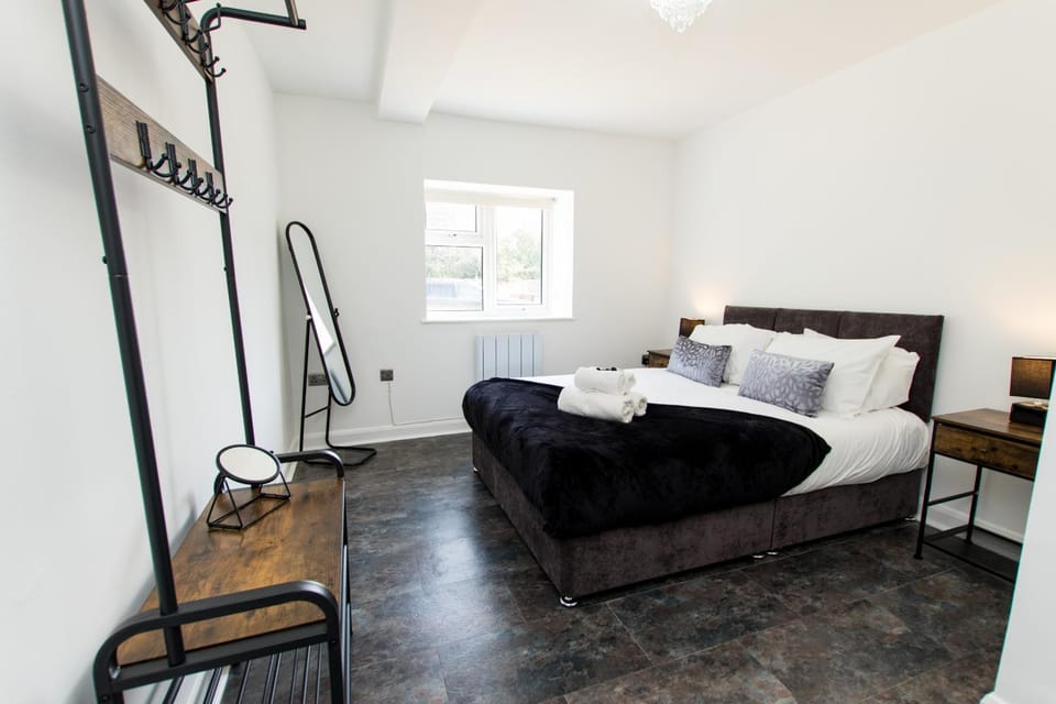 Bed, Bedroom