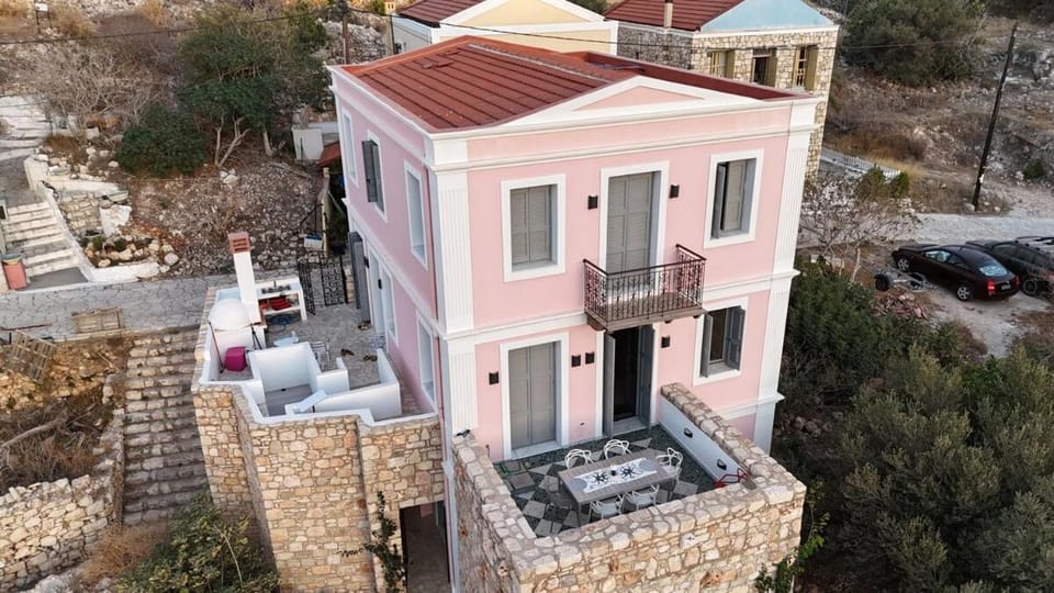 Property building, Bird's eye view