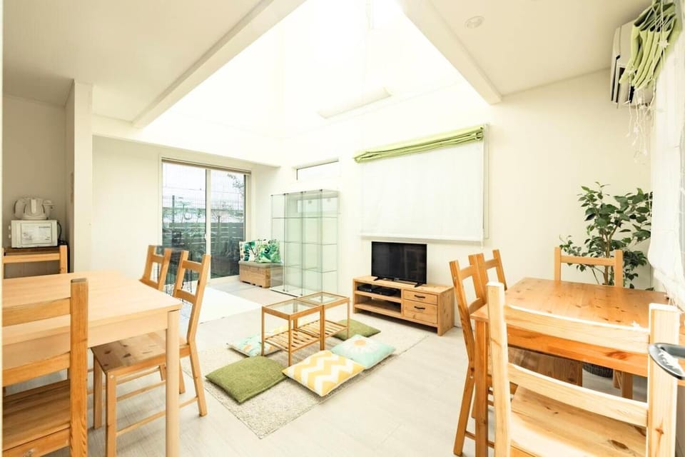 舞浜1軒家貸切ー最大10名様一駐車場付きMaihama rent-a-house Villa in Chiba Prefecture