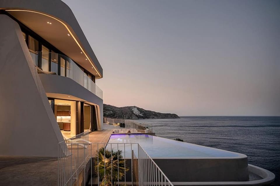 Natural landscape, Balcony/Terrace, Sea view, Swimming pool