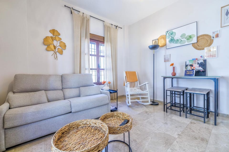 Living room, Seating area, furniture