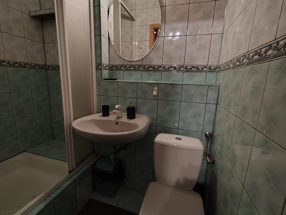 Shower, Toilet, Bathroom