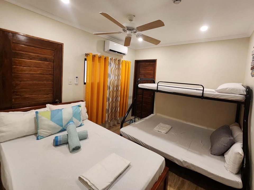 Champagne Palm Resort Apartment in Panglao
