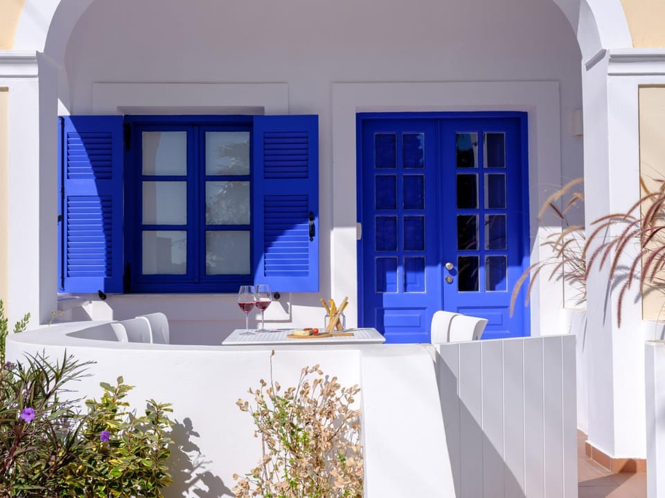 Property building, Garden view