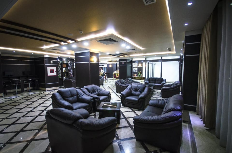 Lobby or reception, Seating area