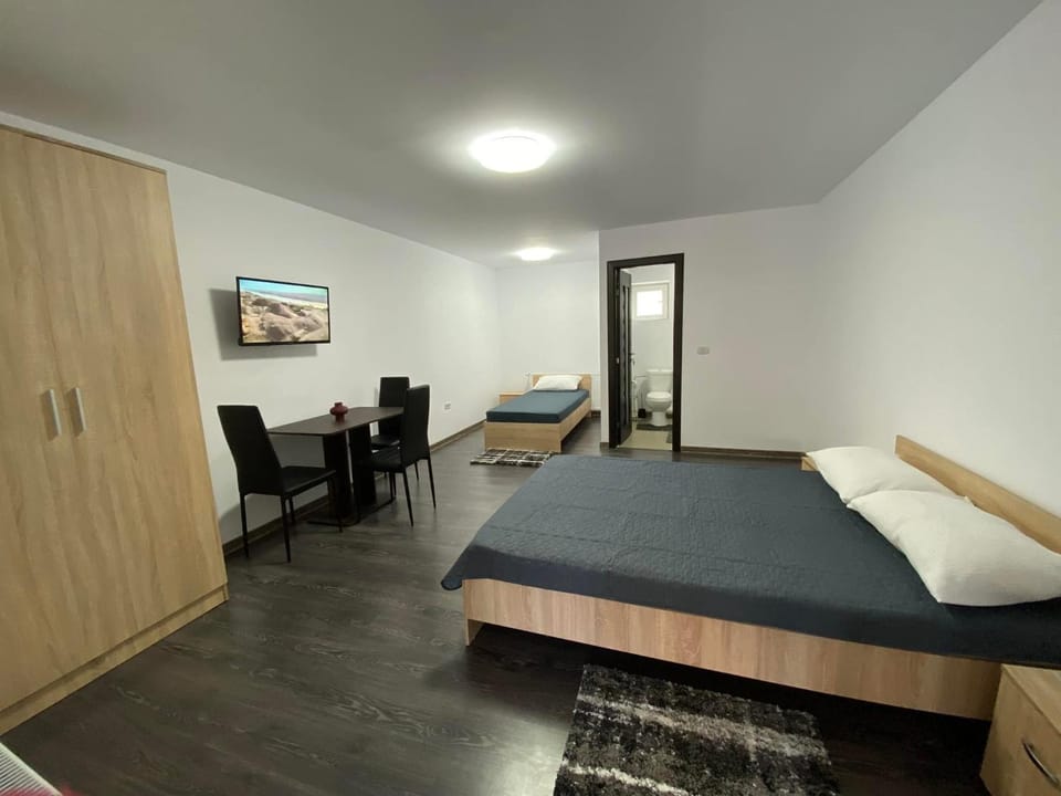 Pensiunea Agroturistica Romana Sarmizegetusa Farm Stay in Romania