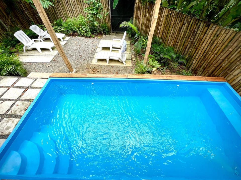 Brand new huge apt with Air Conditioner and a private pool and kitchen Apartment in Panama