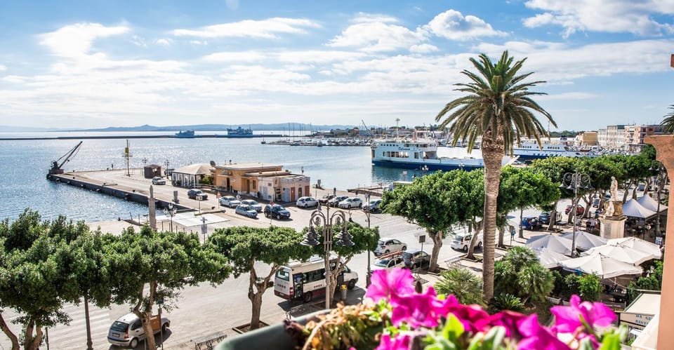 Balcony/Terrace, City view, Sea view