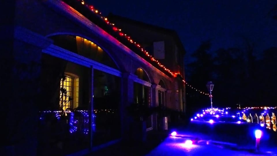 Night, Decorative detail