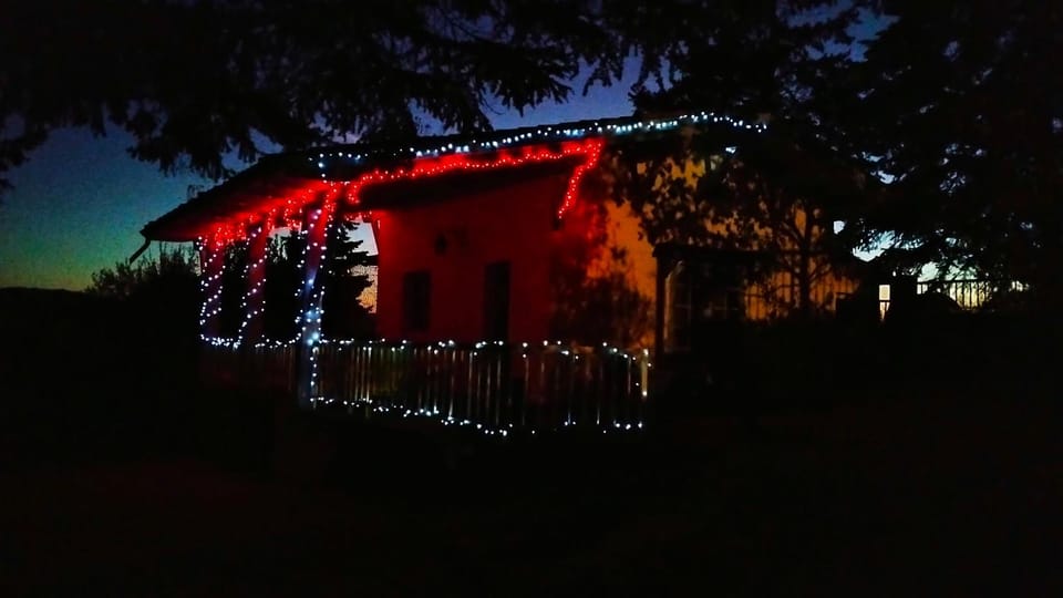 Night, Decorative detail