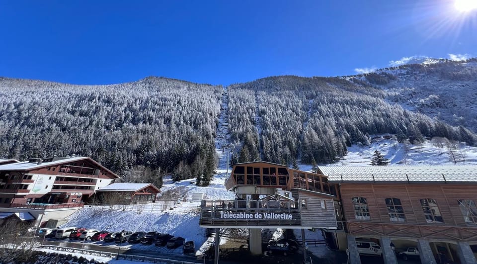 Exceptionnel duplex en Residence & Spa Vallorcine Mont-Blanc 5 étoiles Apartment in Haute-Savoie