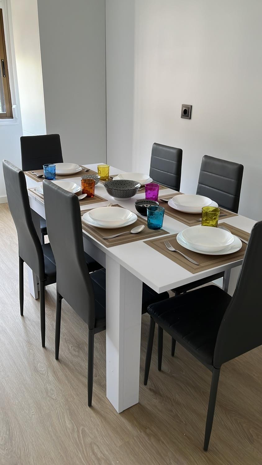 Kitchen or kitchenette, Dining area, kitchen