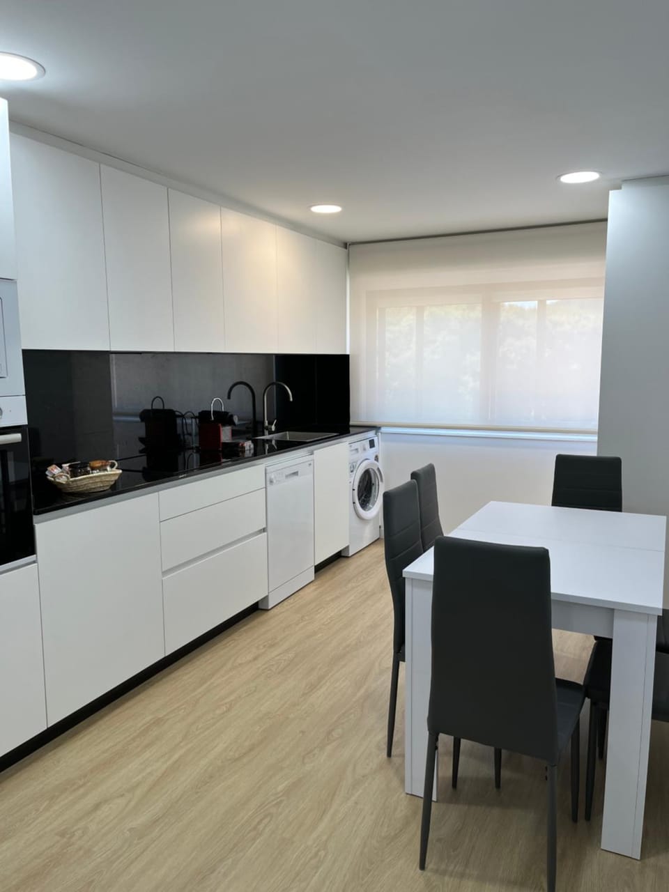 Kitchen or kitchenette, dishwasher, minibar, pet friendly, washing machine