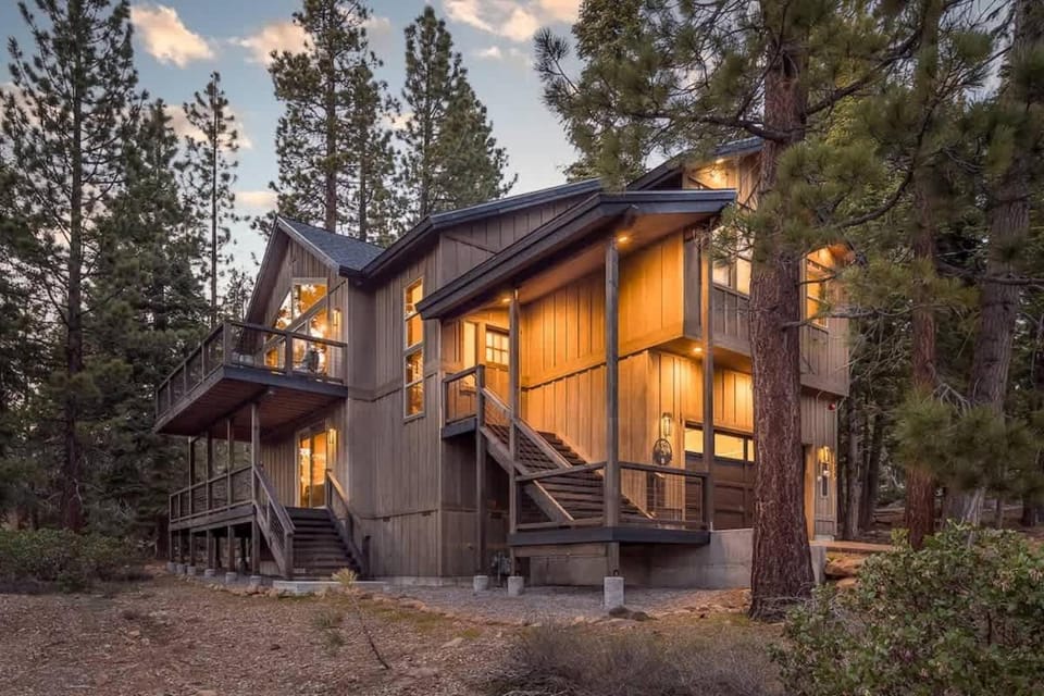 Tahoe Tranquili-Tree House in Tahoe Vista