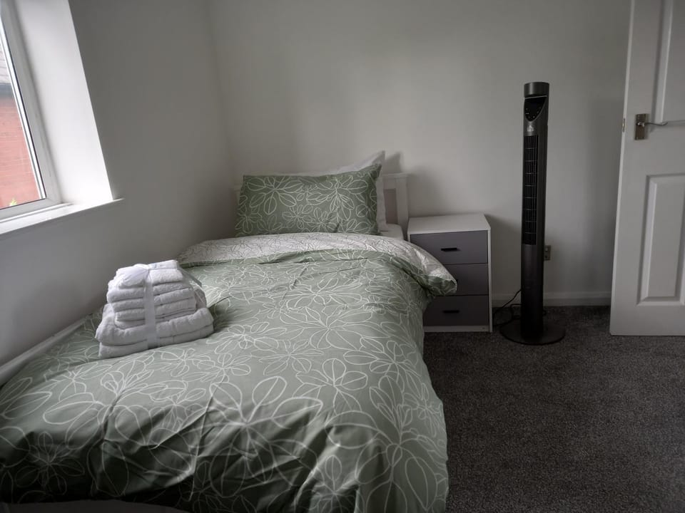 Cosy Home Vacation rental in Manchester