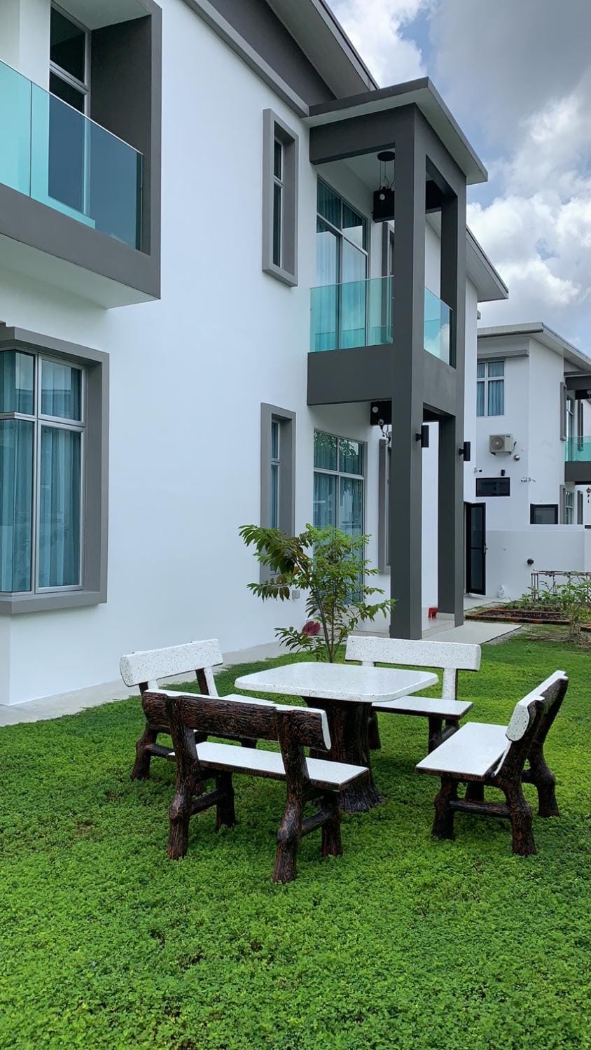 家好月圆 Sweet Home House in Johor