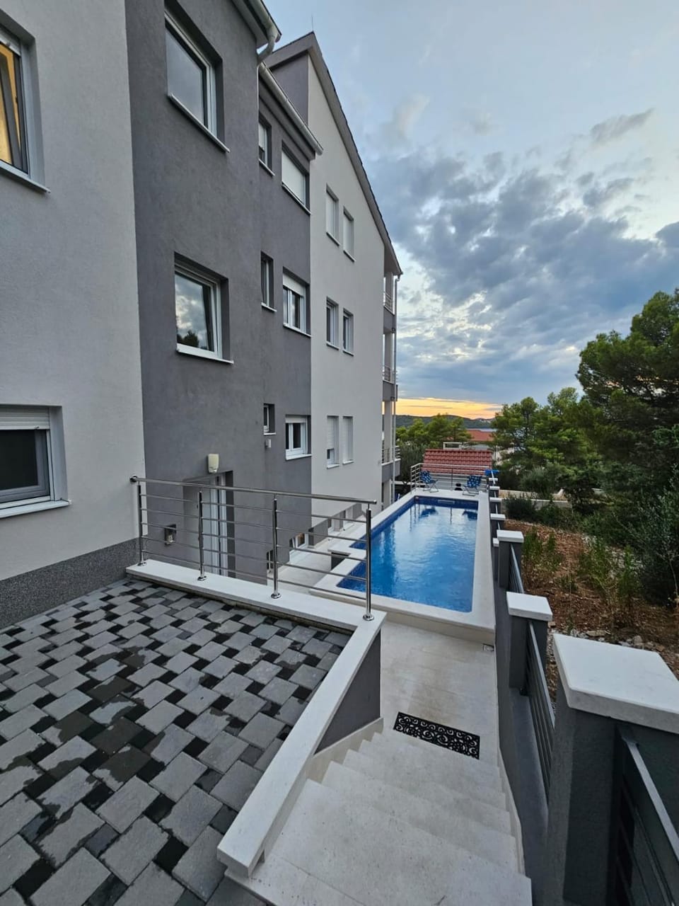 Pool view, Swimming pool