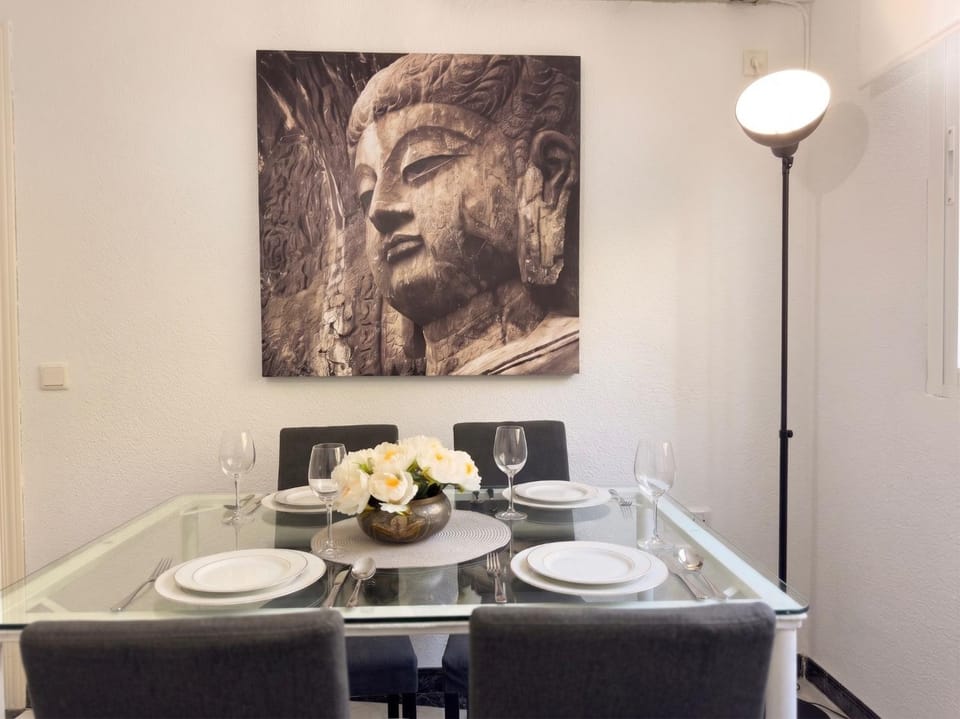 Decorative detail, Dining area