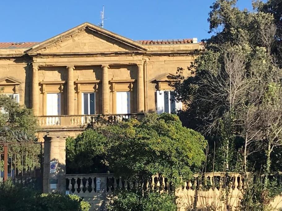 Property building, Landmark view