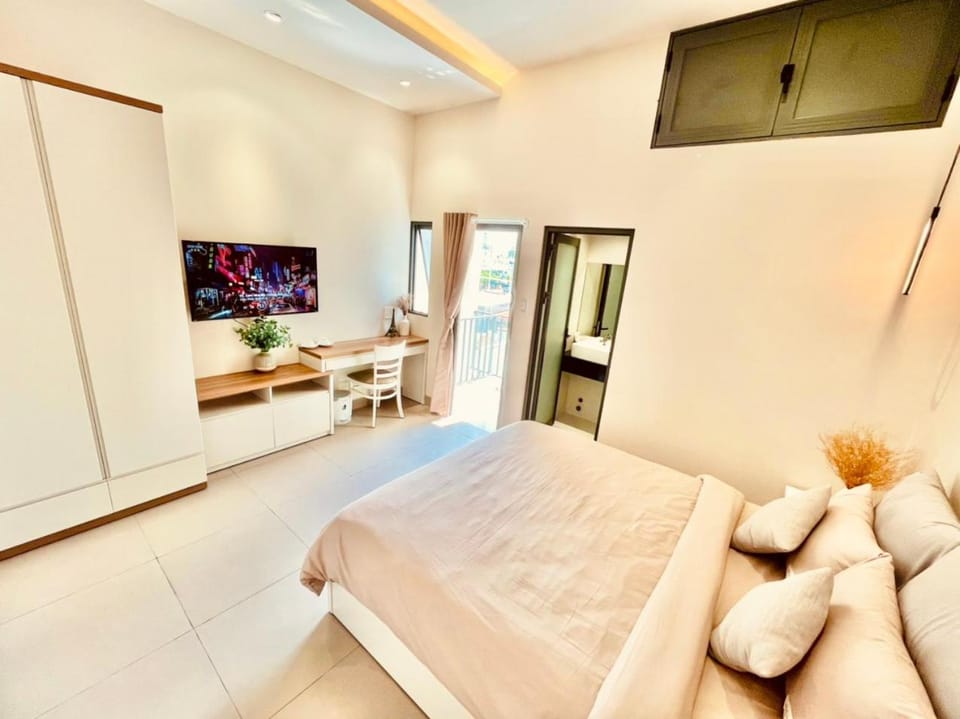 MIDMOST HOUSE Apartment in Cambodia