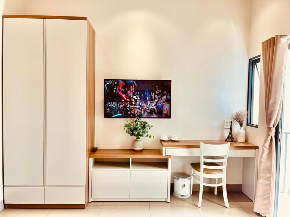 MIDMOST HOUSE Apartment in Cambodia
