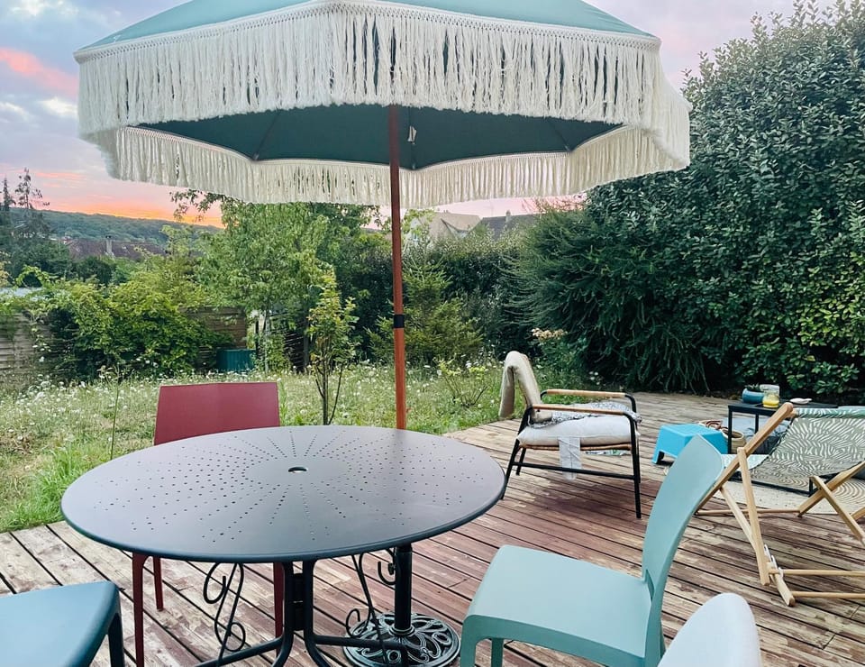 Patio, Spring, Day, Garden, Garden view, Sunset