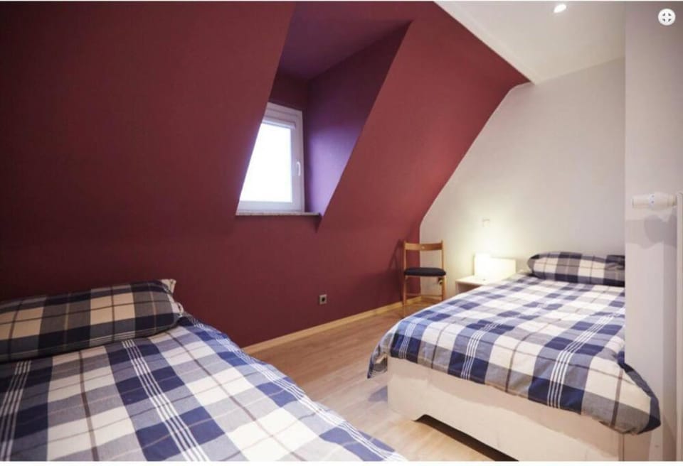 Ferienwohnung Tannen-Apotheke Zwei ab 5P mit drittem Schlafzimmer und extra Dusche WC Apartment in Hesse
