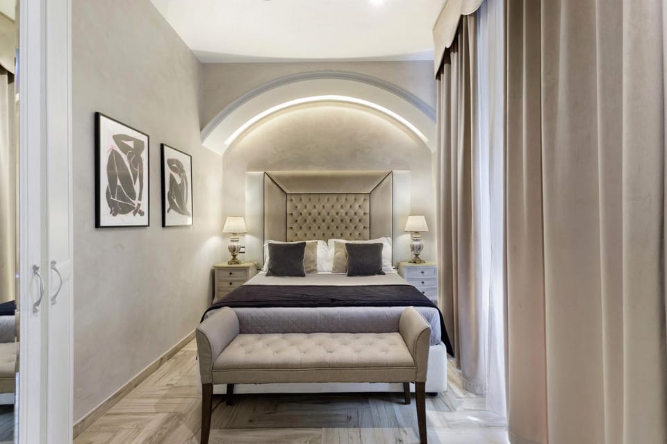 Living room, Bedroom