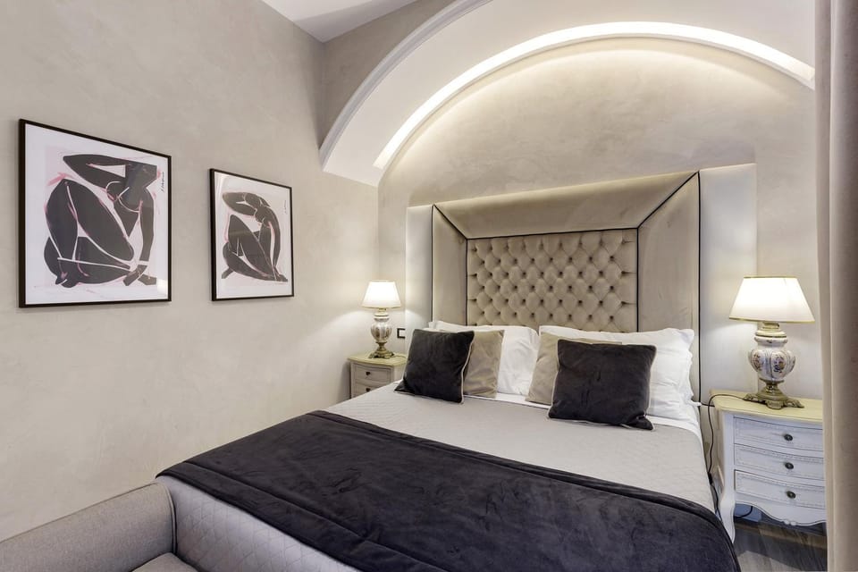 Living room, Bedroom